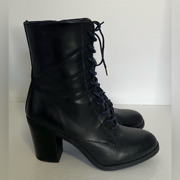 Rouge Boots Women’s 8 Dark Blue Lace Granny Boot Side Zip - Picture 4 of 11